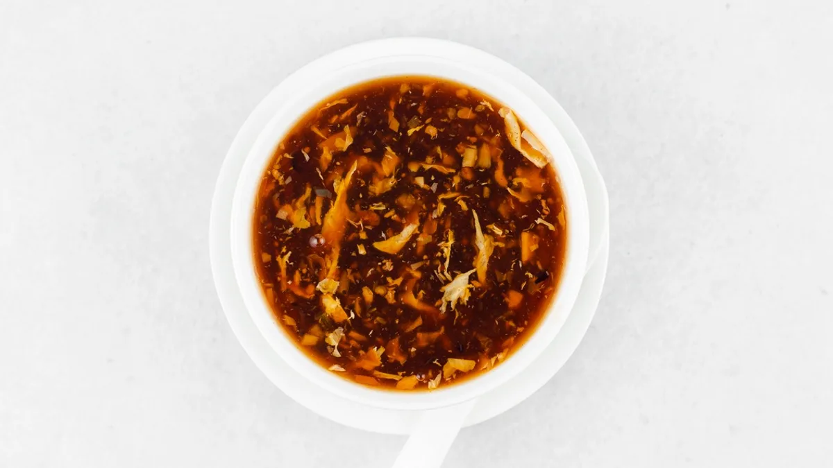 11. Kislo pekoča juha 🌶️