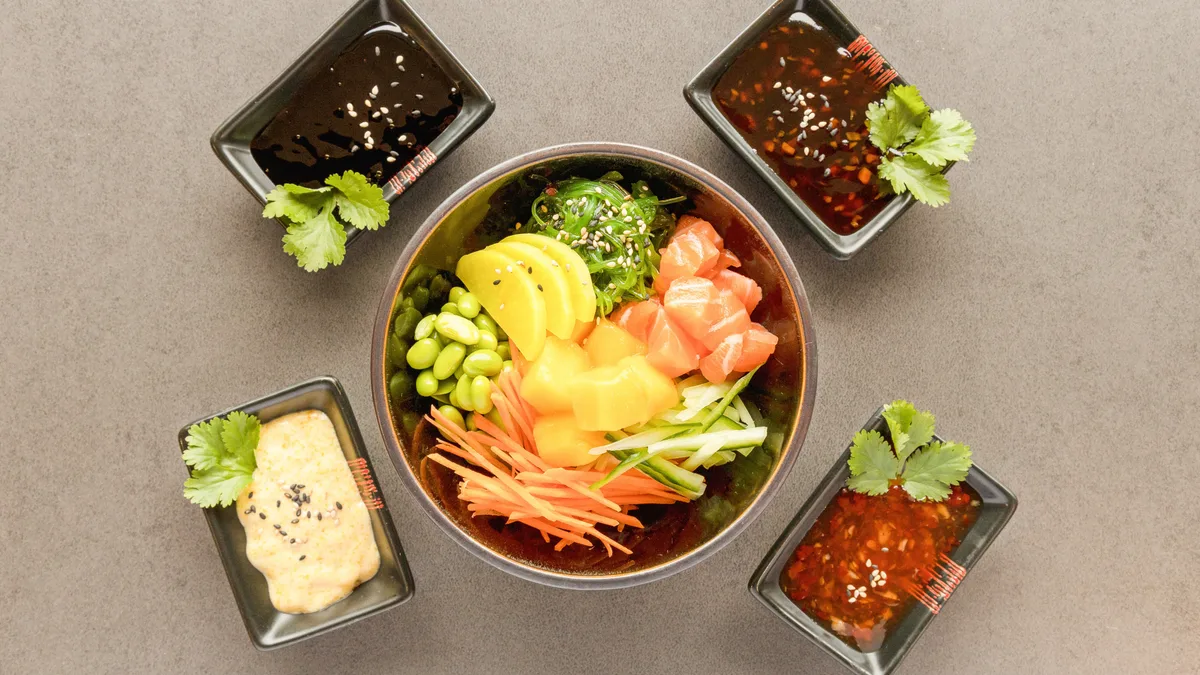 Poke bowl Sake
