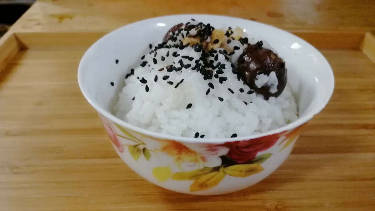 Gesztenyés rizs köret (Kuri Gohan)