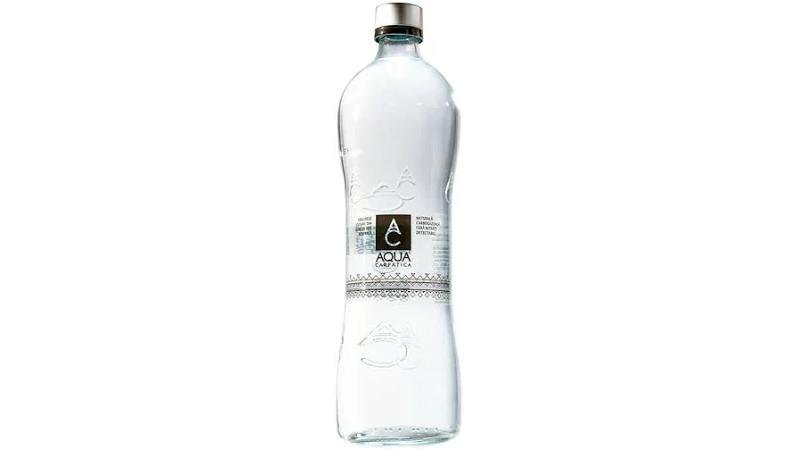 Apă minerala Aqua Carpatica