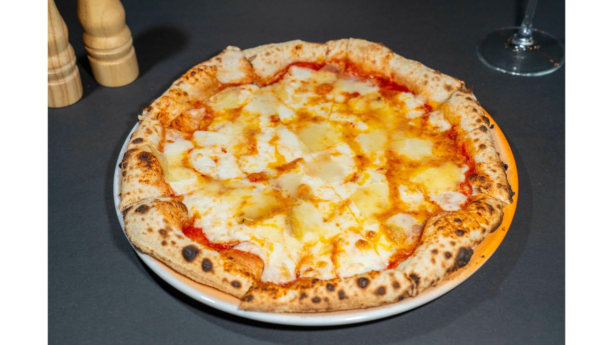 Pizza Quattro formaggi