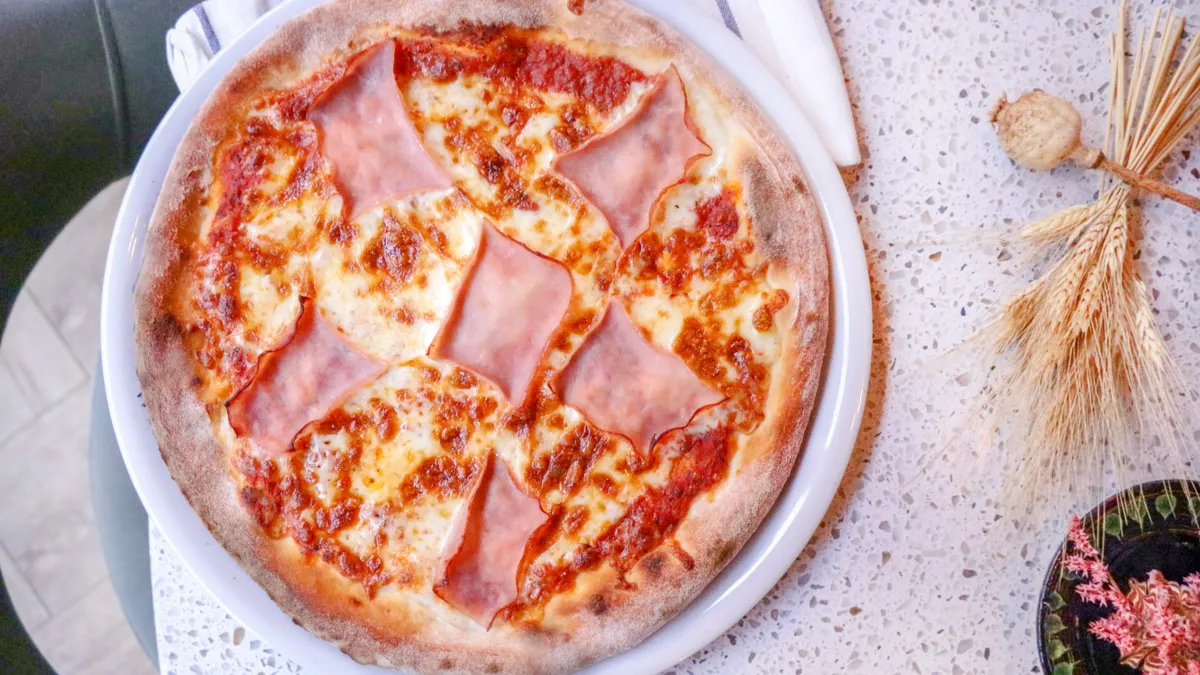 Pizza Prosciutto