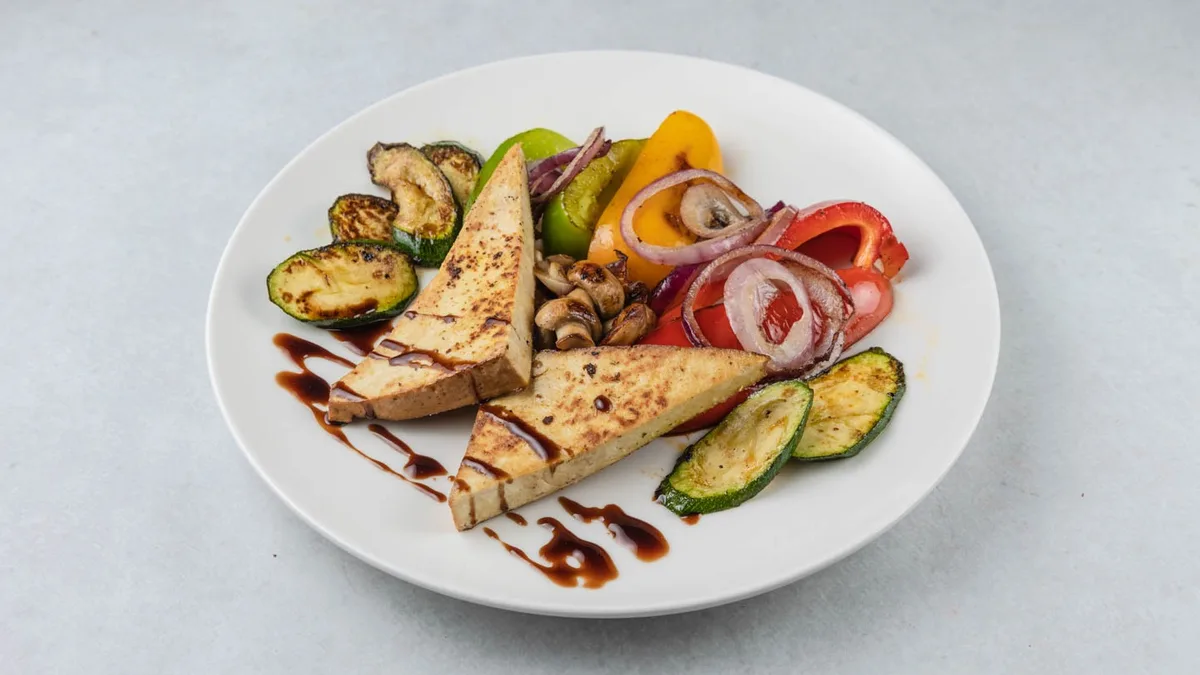 Vege tofu s povrćem