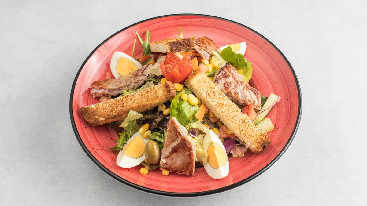 Tuna salata