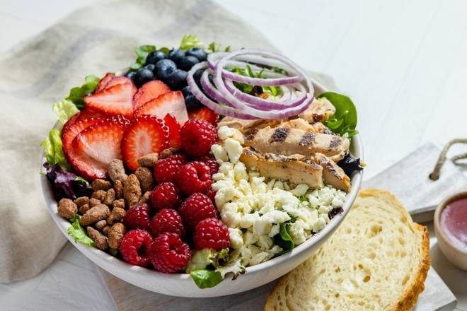 Berry Pecan Large Salad