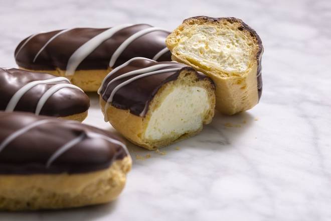 Chocolate Eclair