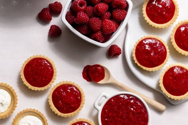 Mini Raspberry Tart