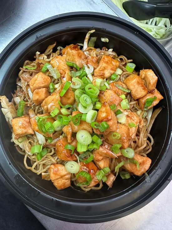 Chicken Yakisoba