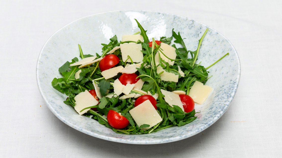 Rukola čeri parmezan