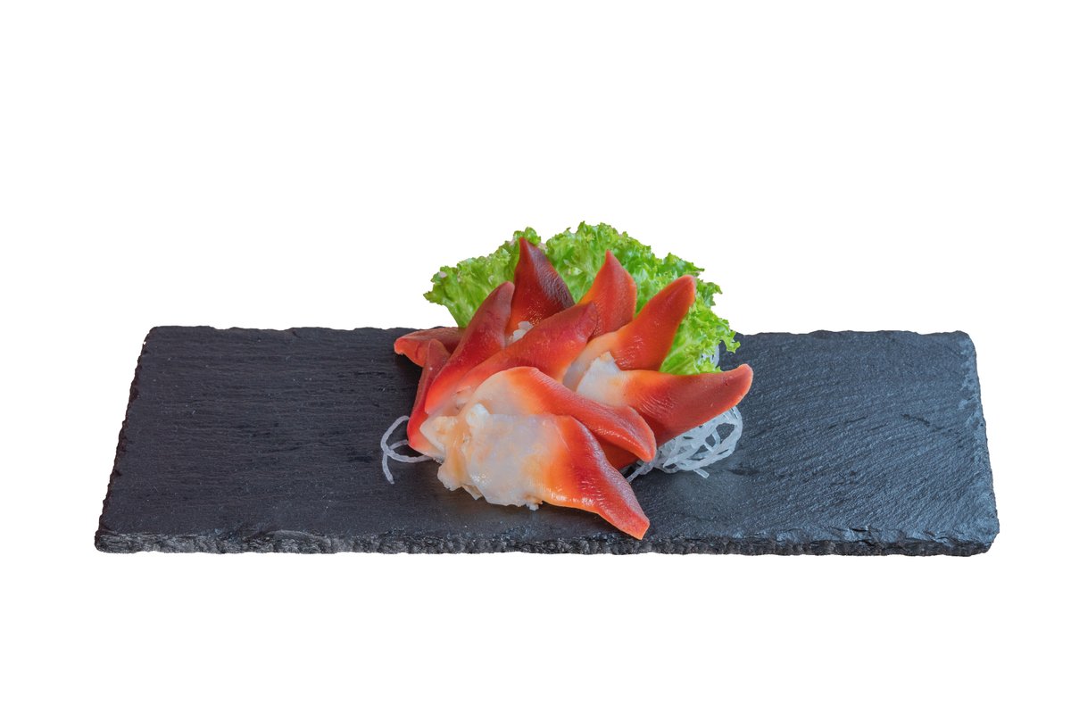 35. Hokkigai Sashimi