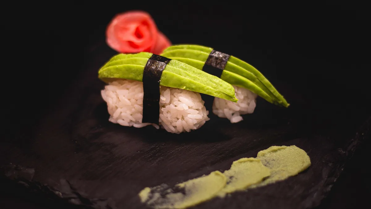 Avocado nigiri