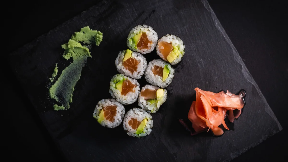 Avocado salmon