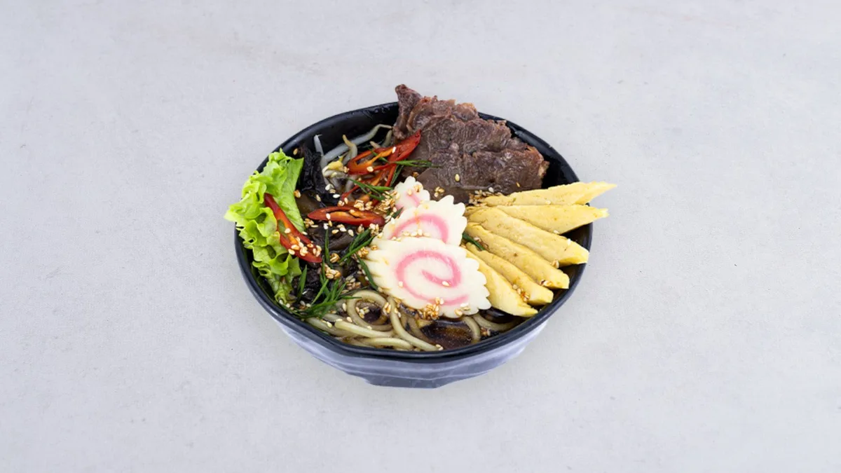 Ramen z wołowiną 500 g