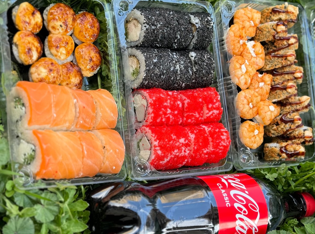 Coke set : 50 ədəd + 1 lt Cola