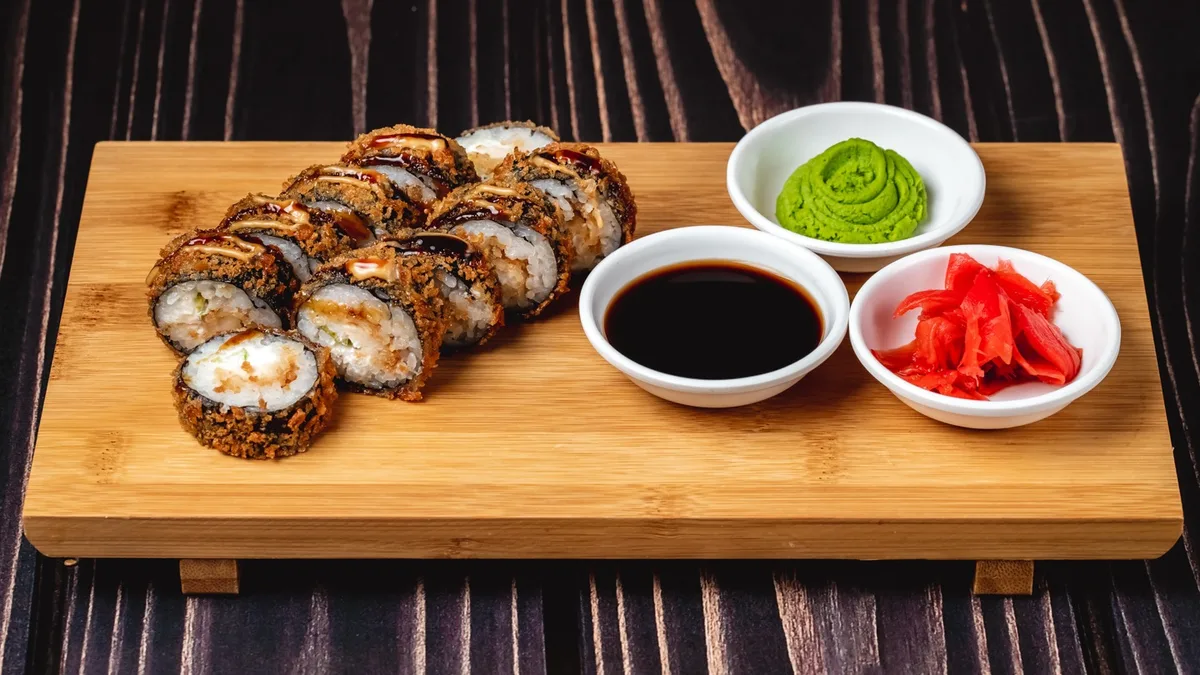 Hot Shrimp Roll