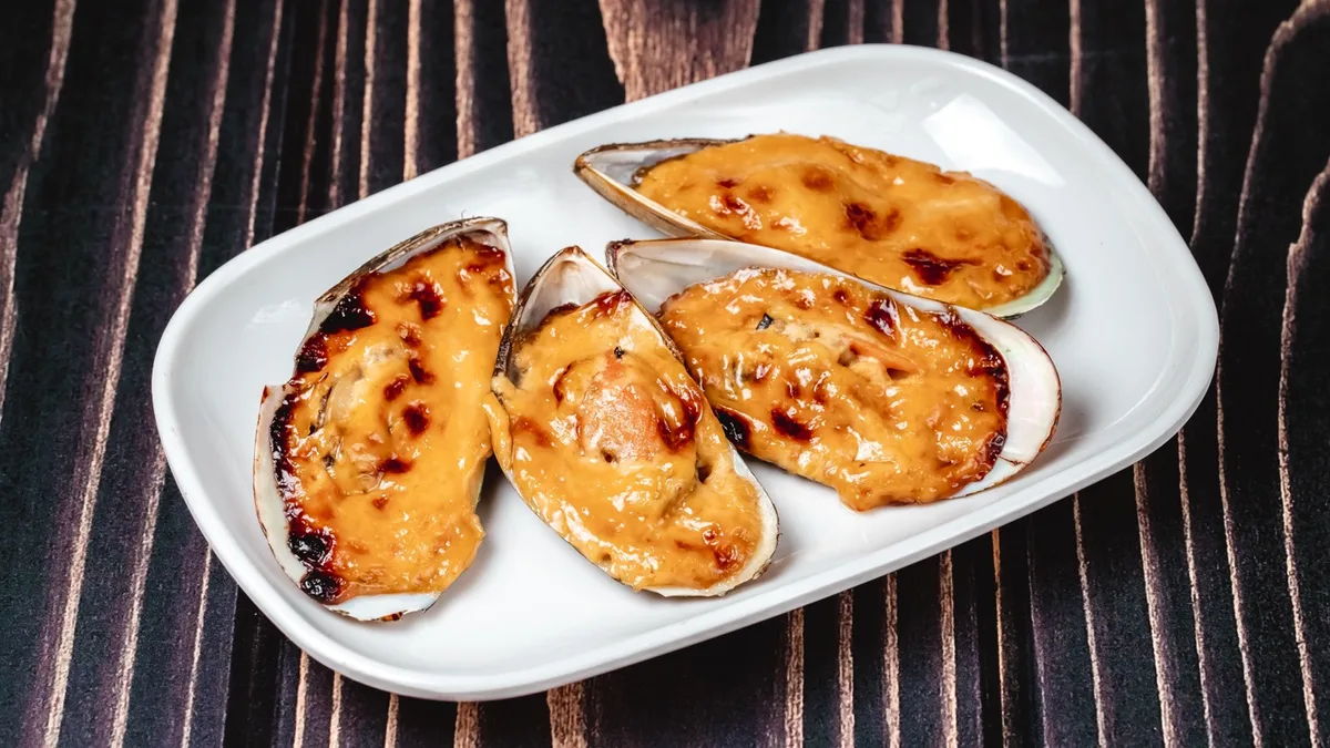 Mussels (4 pcs.)