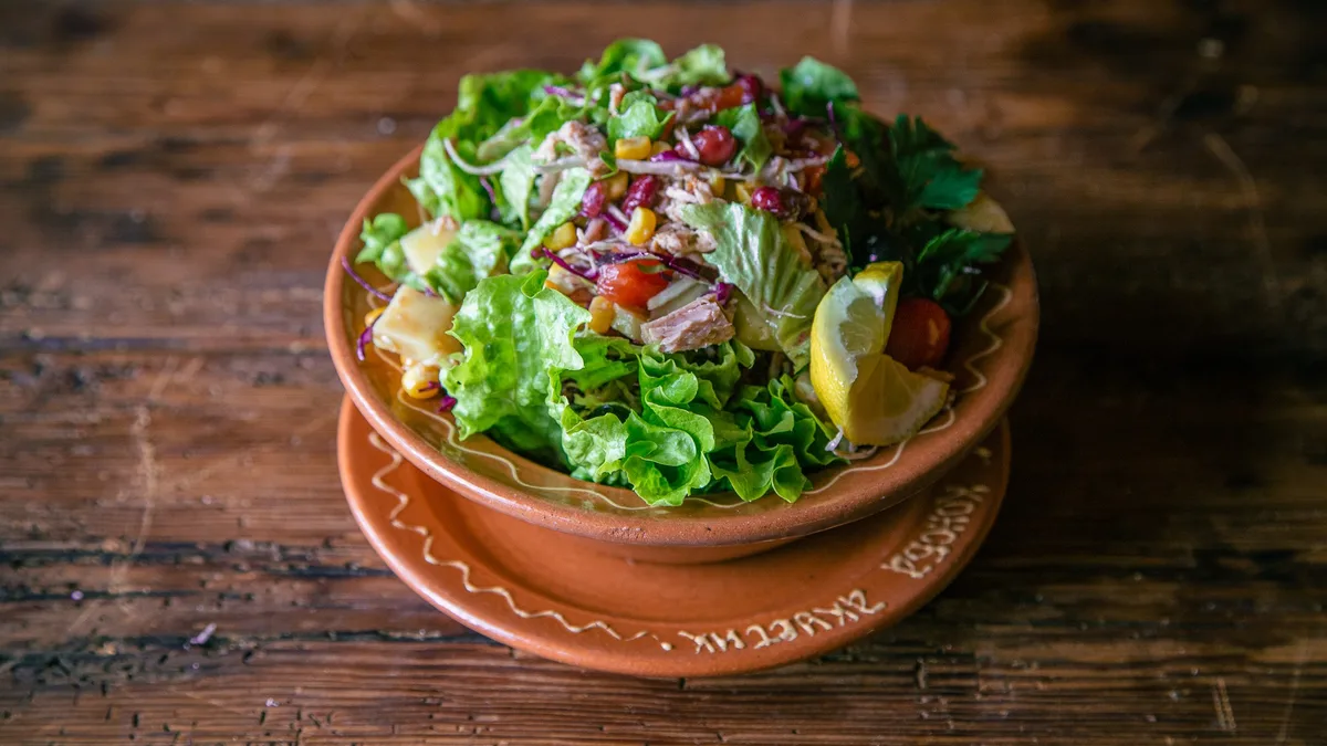 Tuna salata