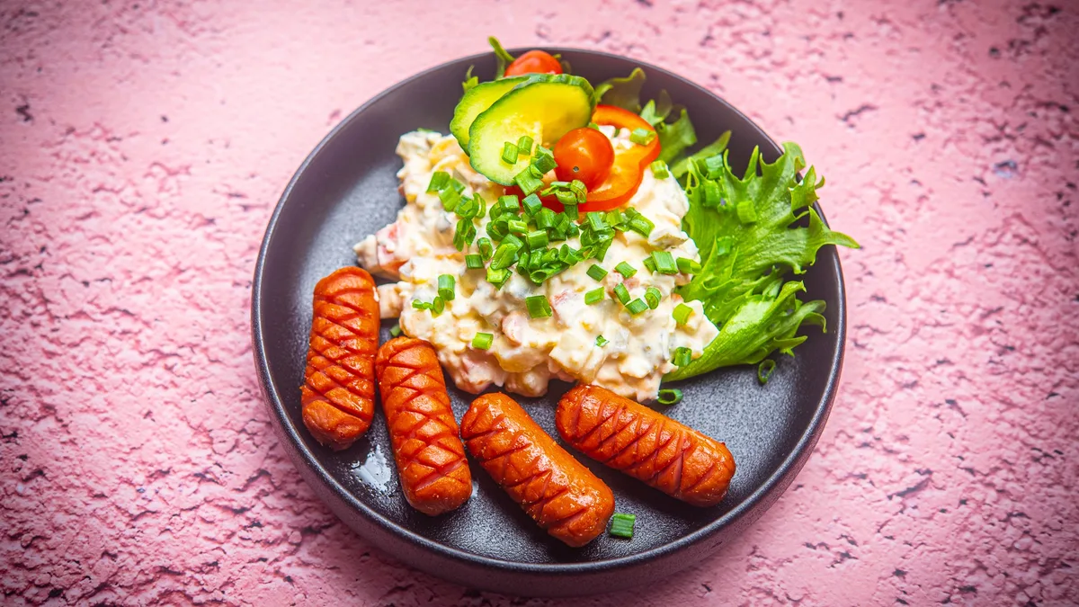 Kartulisalat viineritega