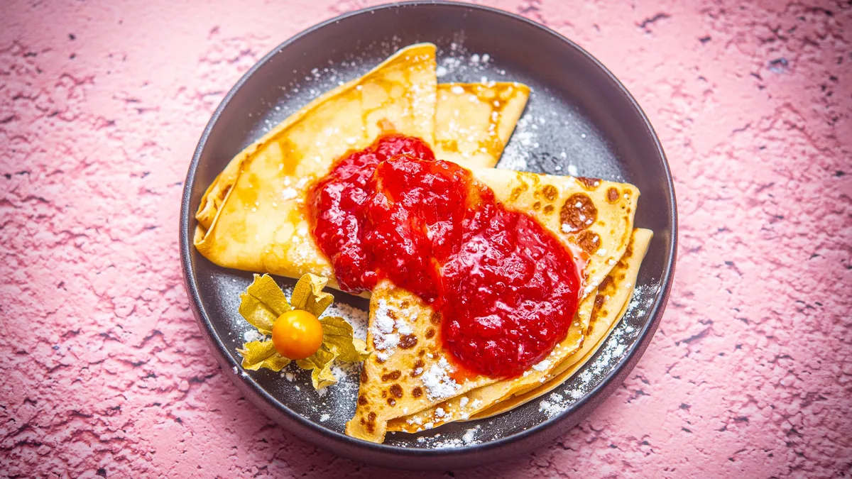 Pannkoogid moosiga/meega/kohupiimaga/nutellaga/ilma lisandita
