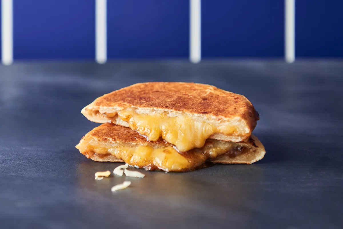 Cheese Hotteok (V)