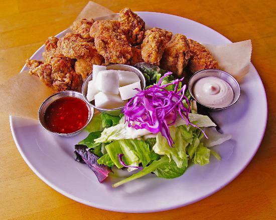 Korean Fried Chicken Wings  닭날개 튀김