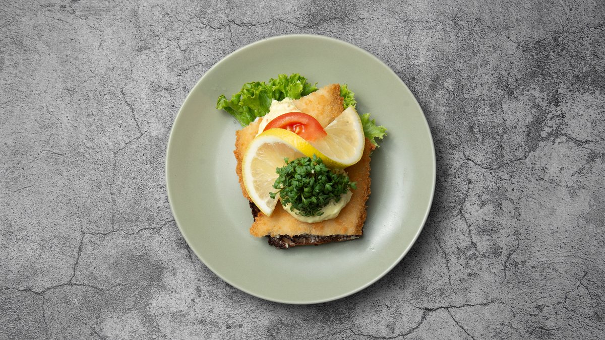 Smørrebrød med fiskefilet