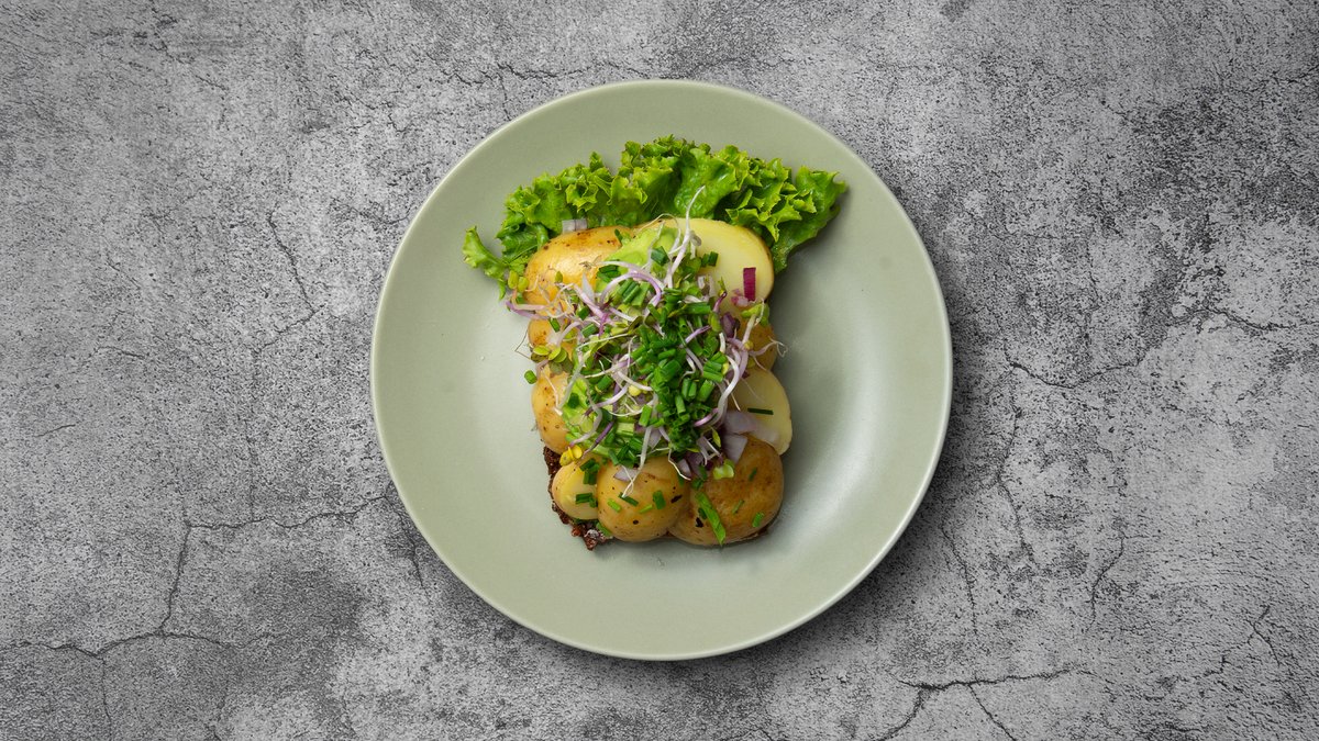Smørrebrød med kartoffel/avocado