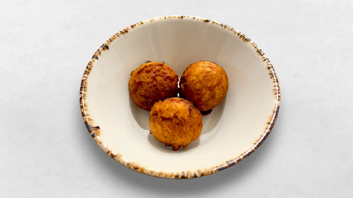 Falafel iz čičerike in sladkega krompirja