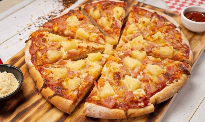 Hawaiian Pizza