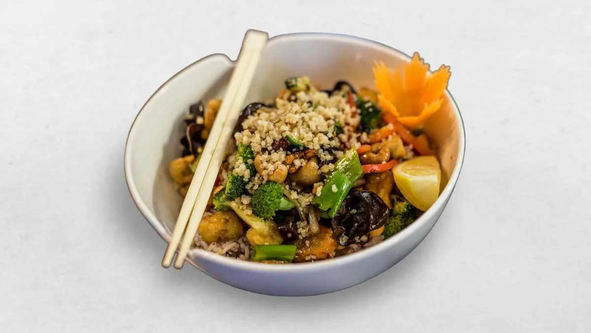 Vegan Pomegranate-Cashew Bowl