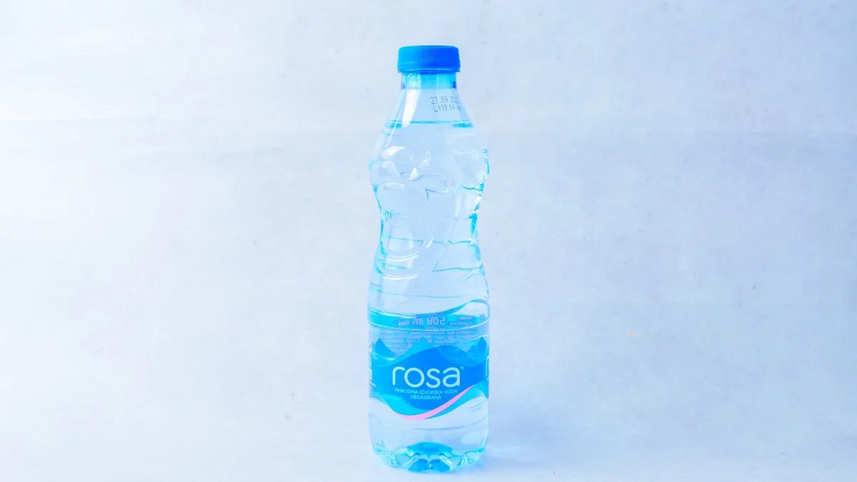 Rosa 0.5l