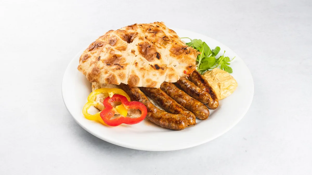 Pivske kobasice u lepinji
