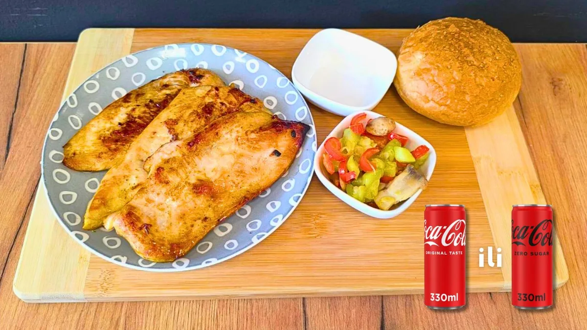 Grilovano belo meso 250g + grilovano povrće 100g + rižoto 100g + hleb + kola 0,3