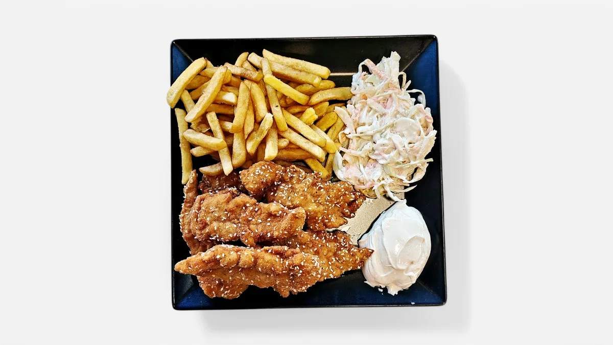 PIleća korpica + koka kola limenka AKCIJA
