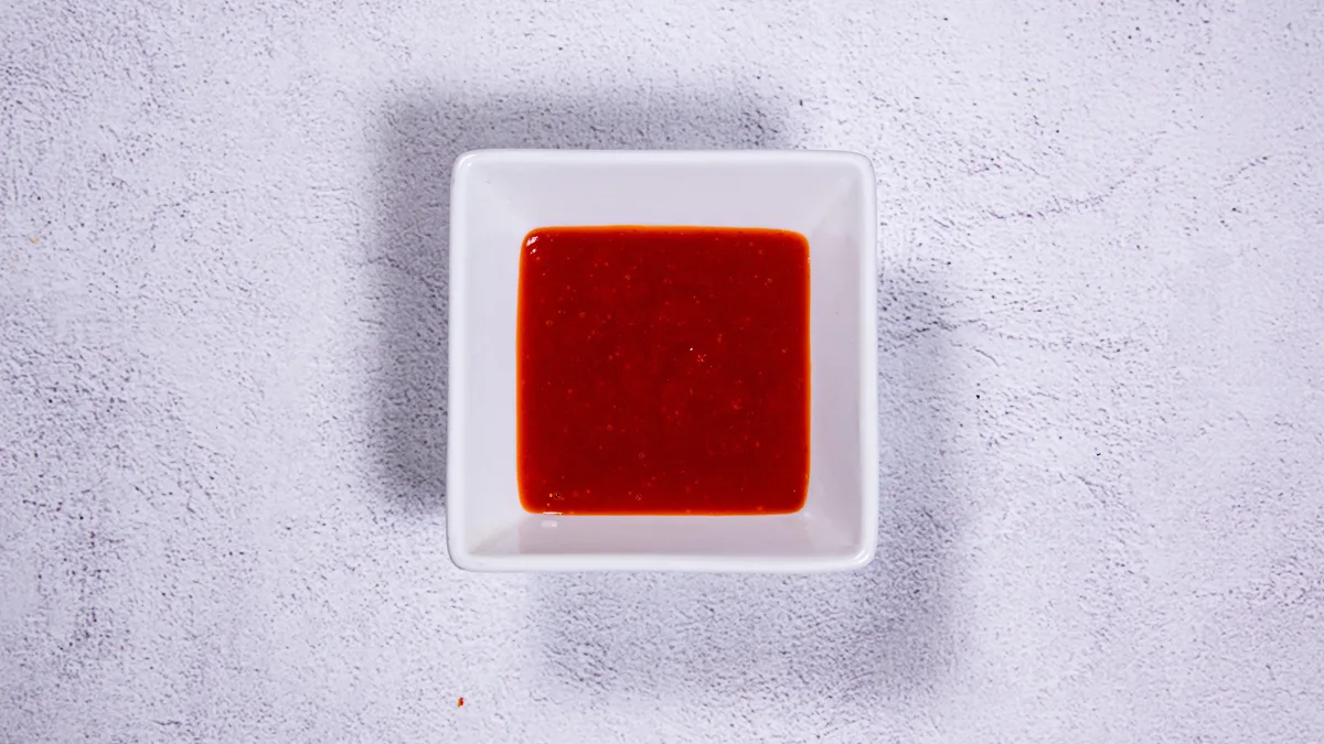 Sriracha umak