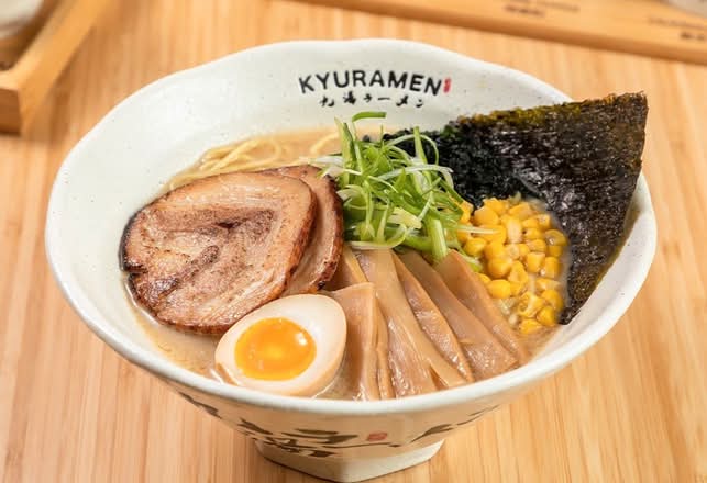 (1) Tokyo Tonkotsu Shouyu Ramen