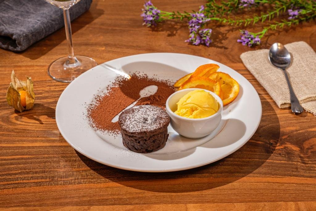 SUFLE DE CIOCOLATA CU INGHETATA BAILEY"S