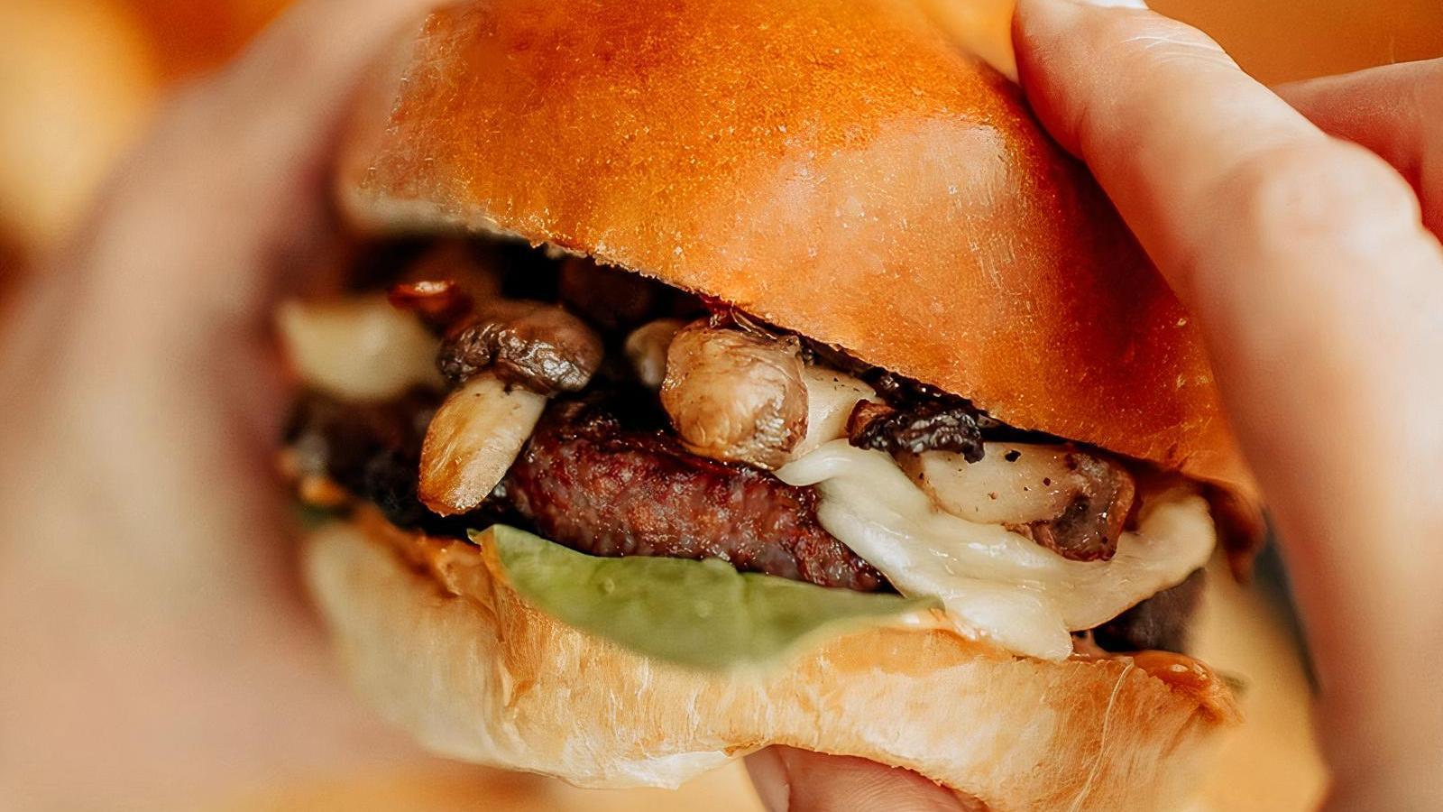Burger brie et champignons Impossible / Bris and Mushroom Burger Impossible