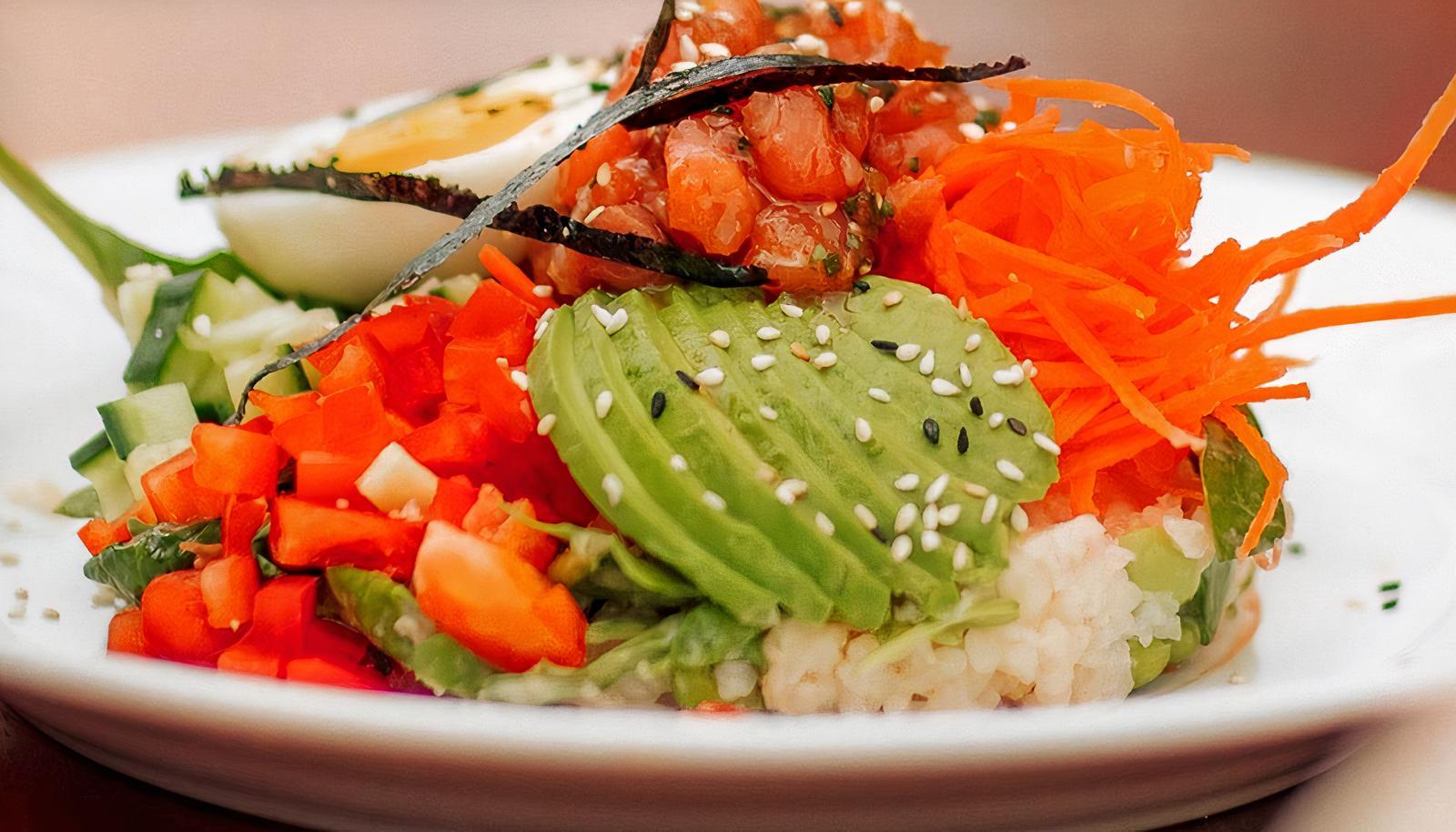 Poké au saumon / Salmon Poké