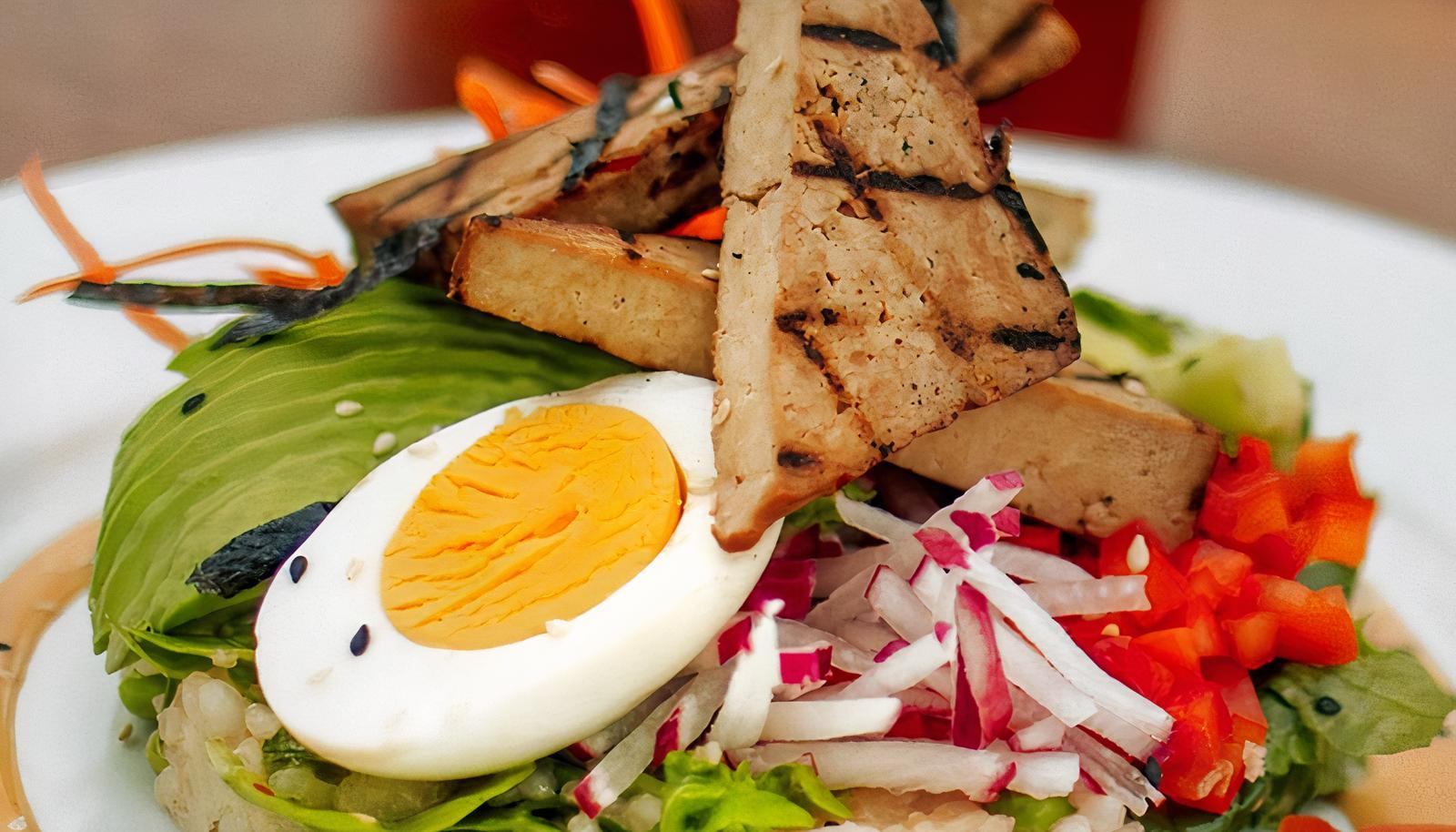 Poké au tofu grillé / Grilled Tofu Poké