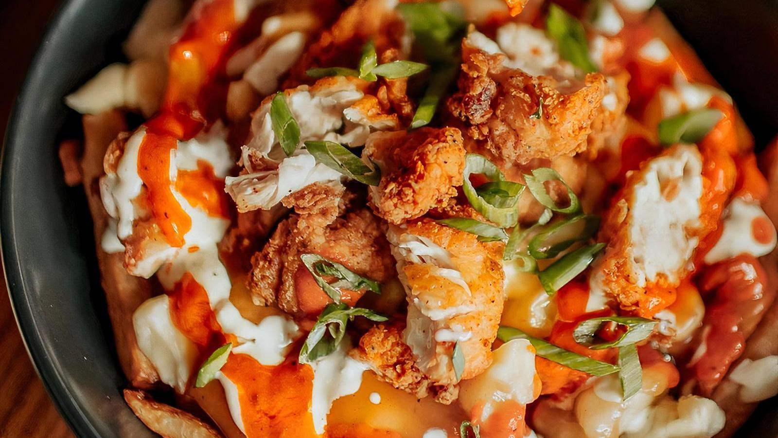 Poutine poulet Buffalo - Repas / Meal Buffalo Chicken Poutine