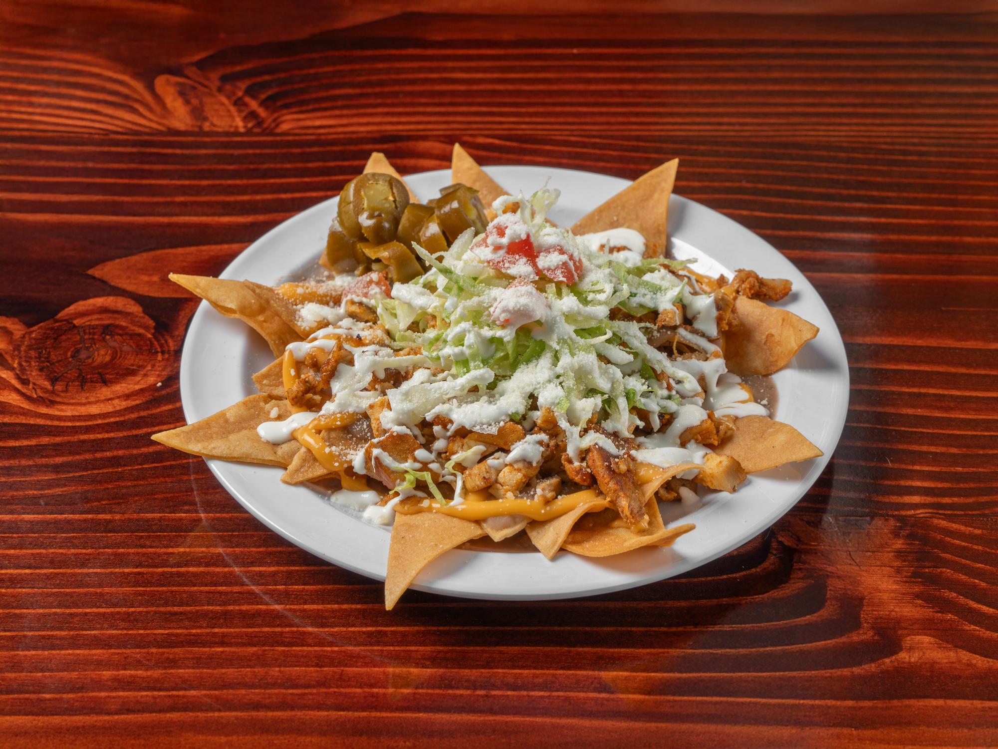 Al Pastor / Marinated Pork with Pineapple and Onions (Nachos)
