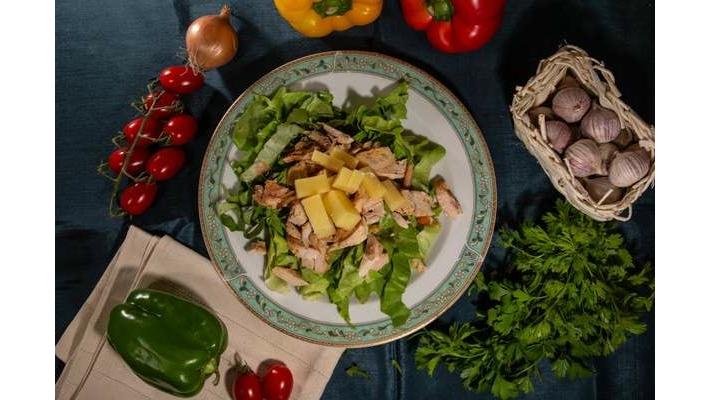 Salată Caesar