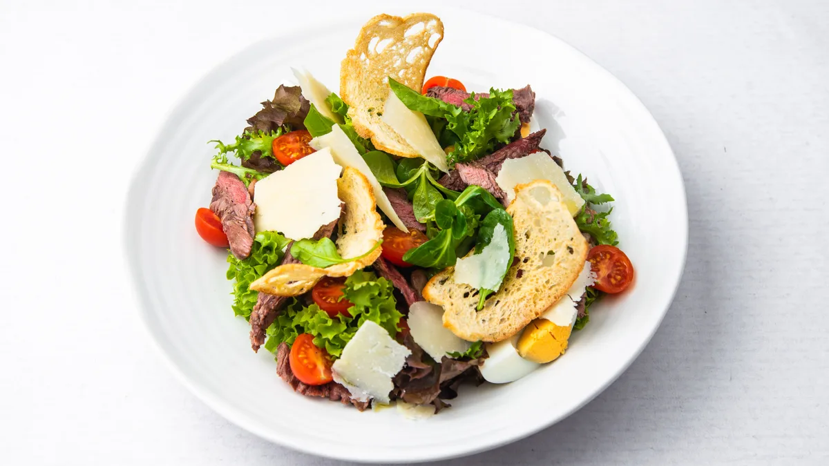 Biftek salata