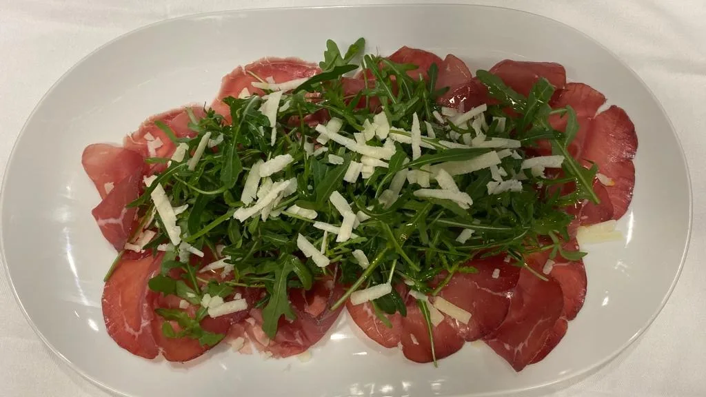 Bresaola, rukola i pecorino romano