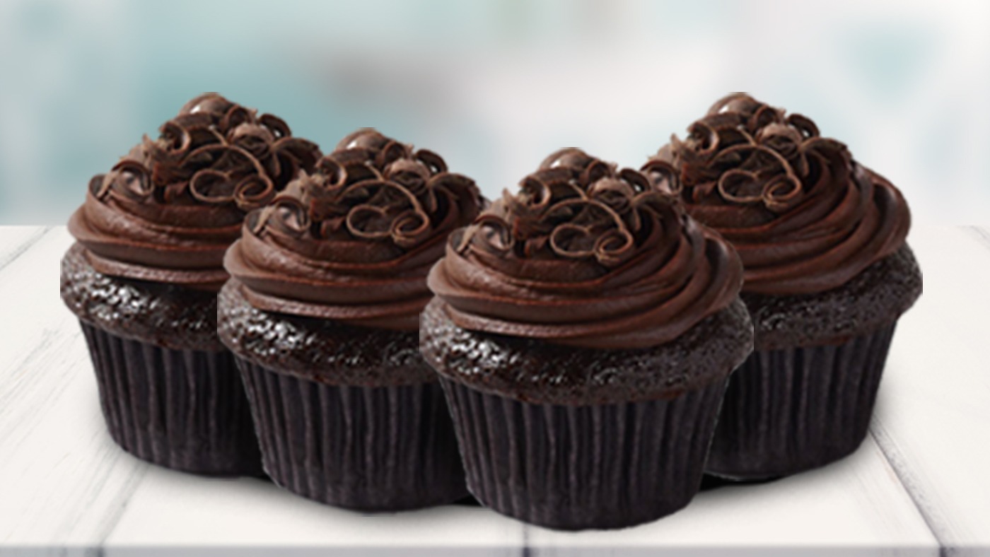 4 Cupcakes Blackout  / 4 cupcakes au chocolat