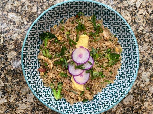 Arroz Chaufa Nikkei con Salmón