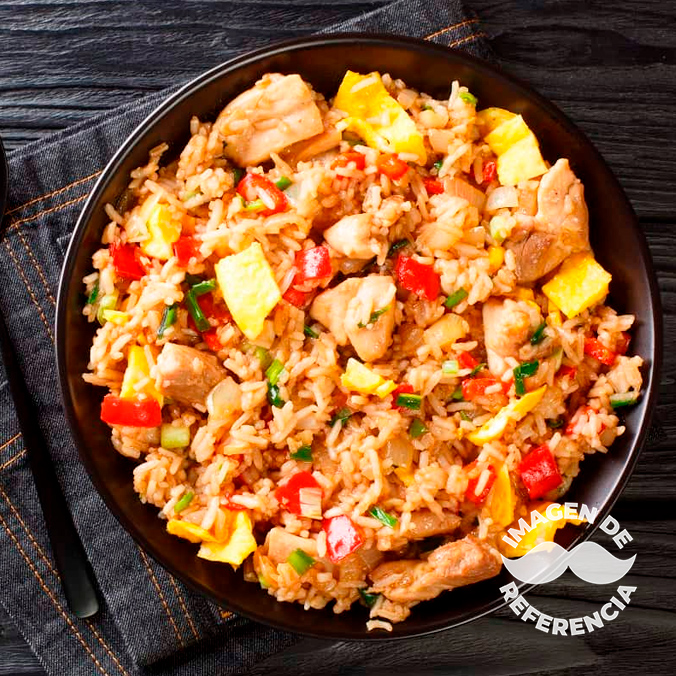 Chaufa de Pollo and Lomito