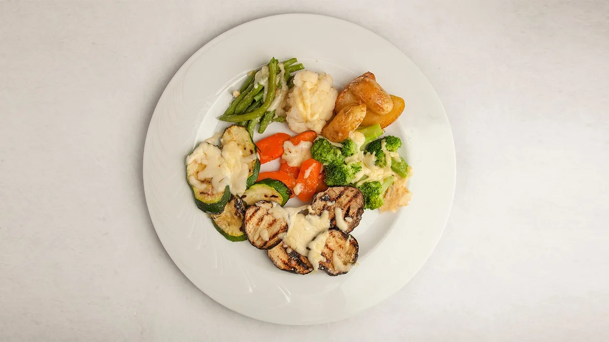 Gratin di Verdure Miste e Mozzarella di Bufala