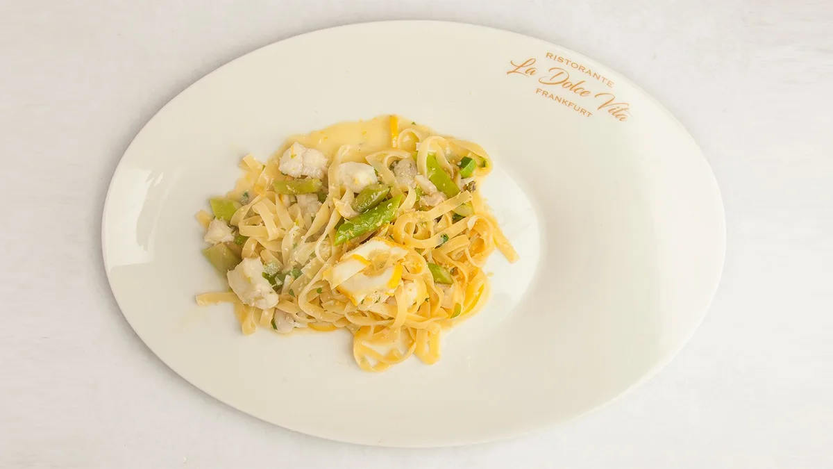 Tagliatelle al Limone Asparagi Coda di Rospo